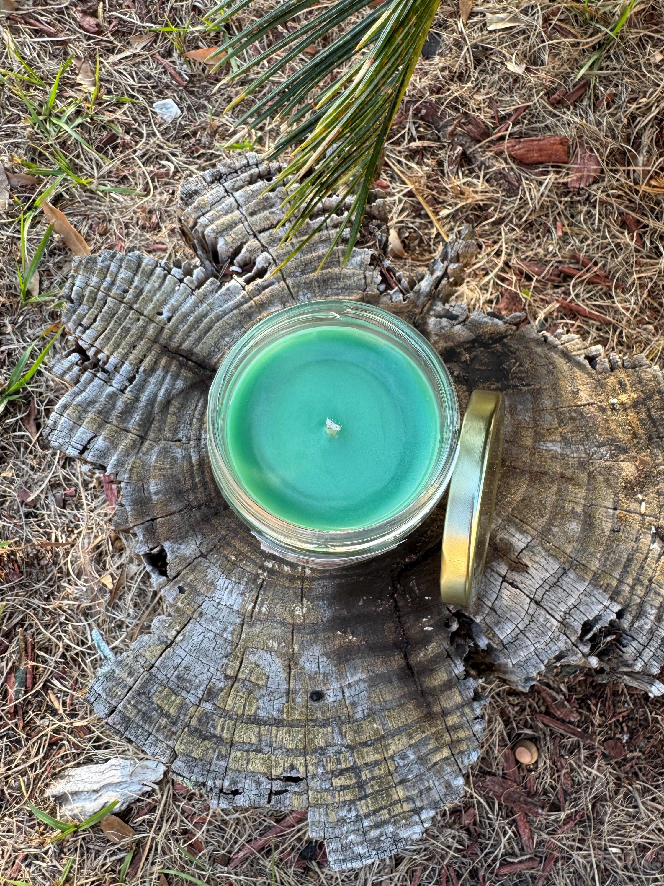 Anahata- Mahogany Teakwood Candle