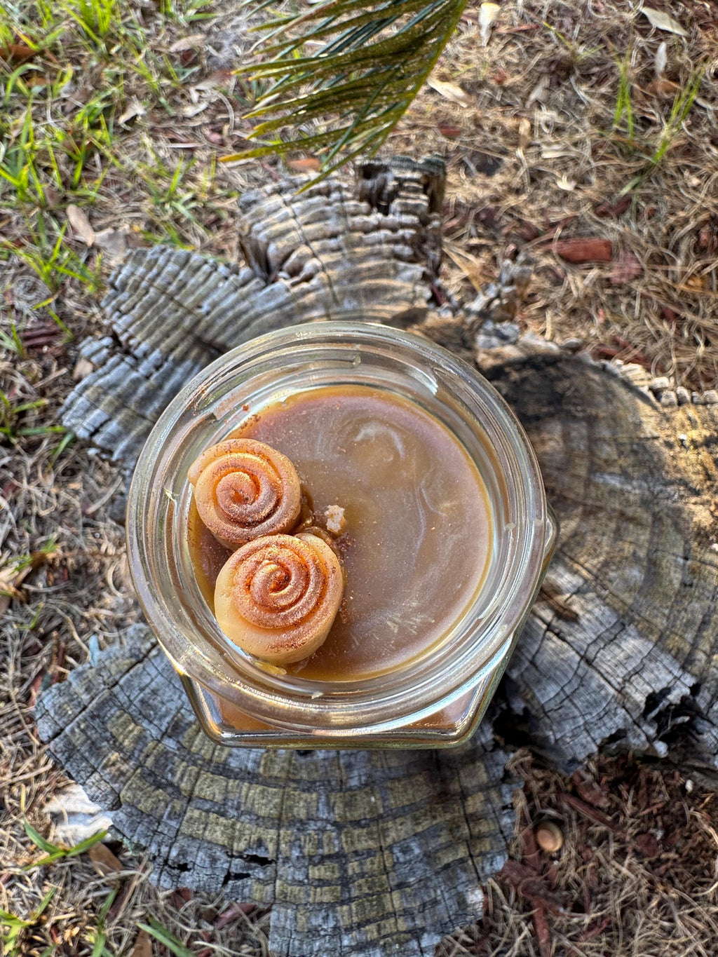 Cinnabuns Candle